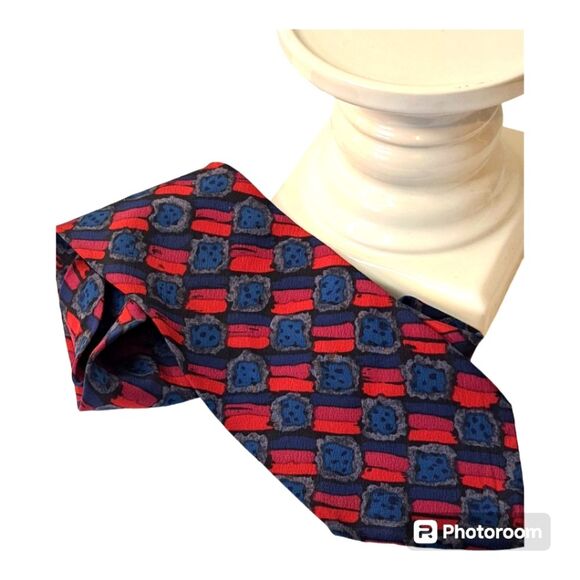 Other - J. Blades & Co Monterey Bay USA Geometric Blue/Red Pattern Men's Neck Tie